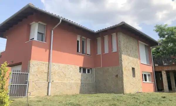 Eladó családi ház, Kajászó 4 szoba 165 m² 89.9 M Ft