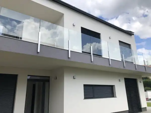 Kiadó újszerű ikerház, Budaörs 5 szoba 140 m² 768 E Ft/hó